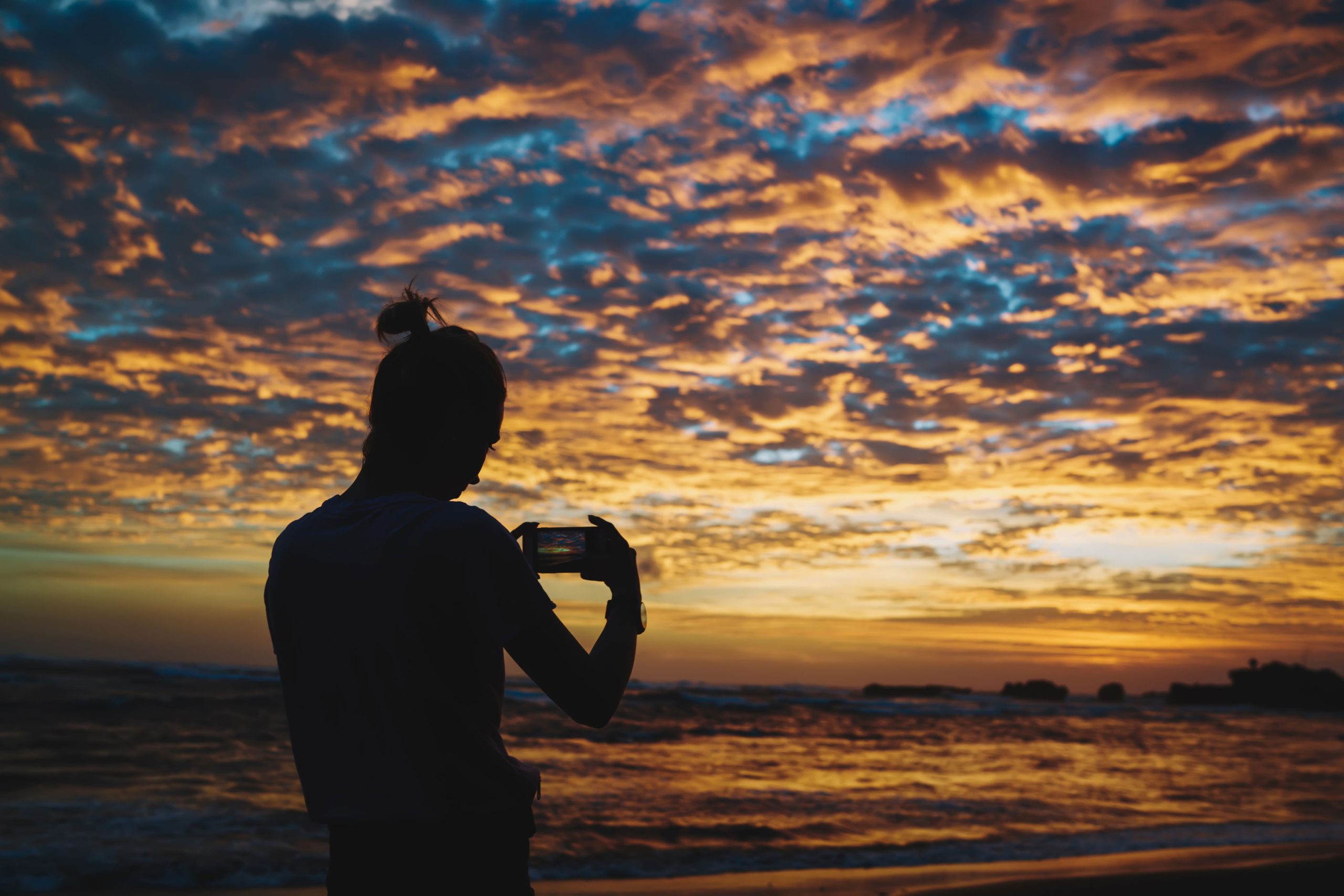 Master the Lens: Top 5 Smartphone Photography Tips for 2026